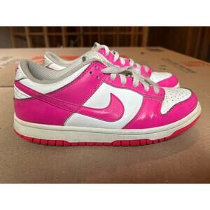 Nike Dunk Low sneakers Barbie Fuchsia Pink 5.5Y